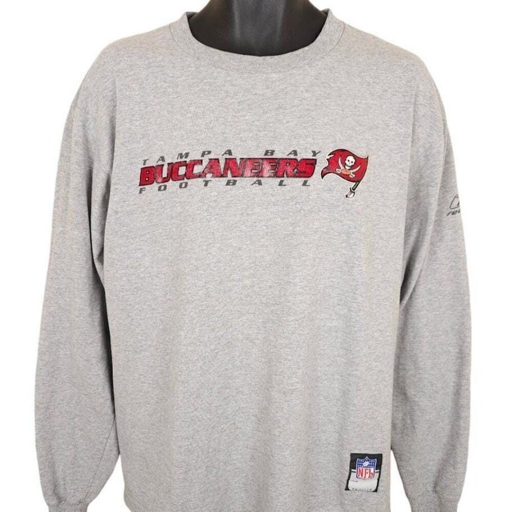 Vintage Tampa Bay Buccaneers T Shirt Mens Size Medium Gray NFL Football Reebok